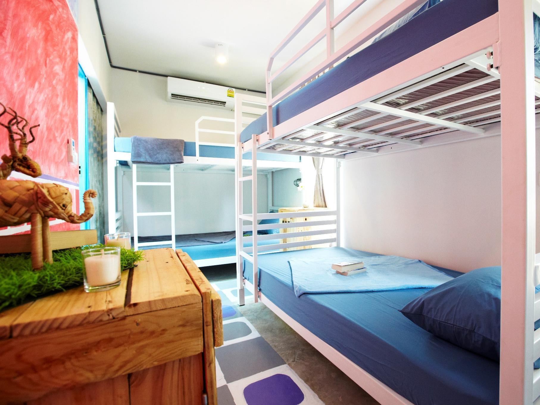Wh Hostel Бангкок Экстерьер фото